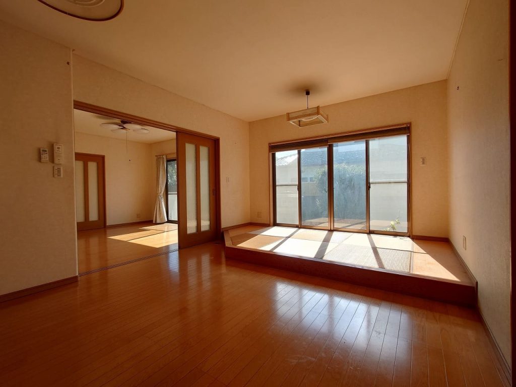 伊勢崎市東本町戸建