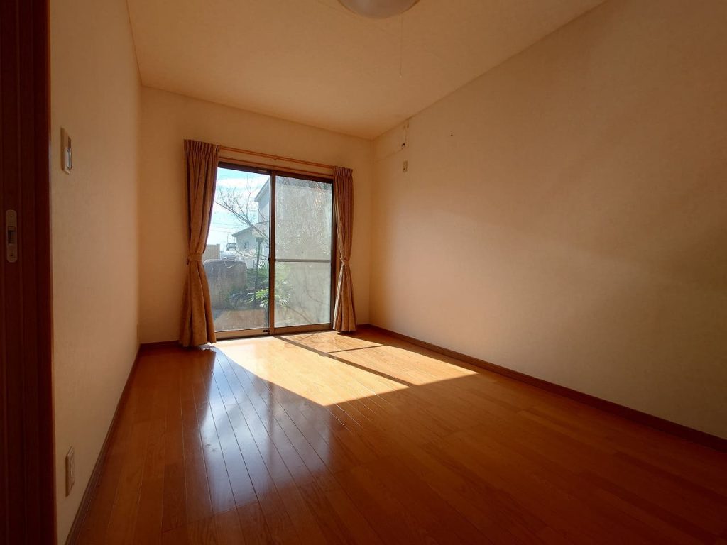 伊勢崎市東本町戸建