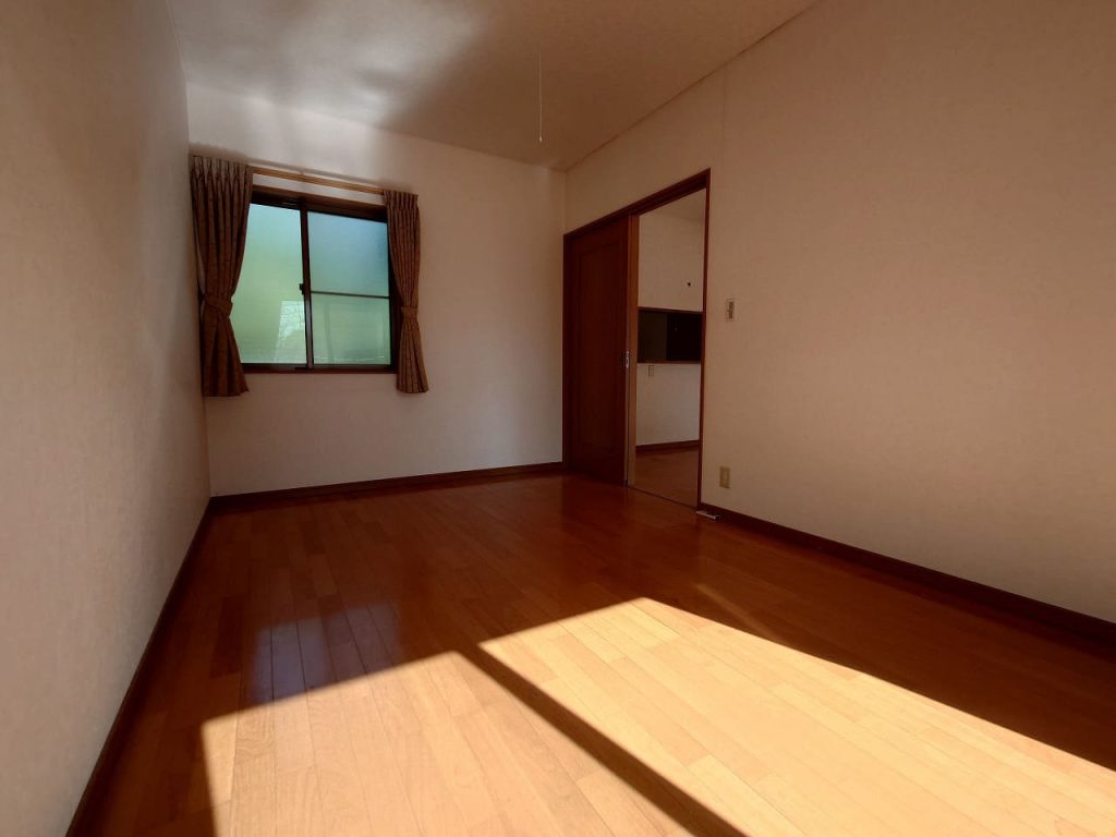 伊勢崎市東本町戸建