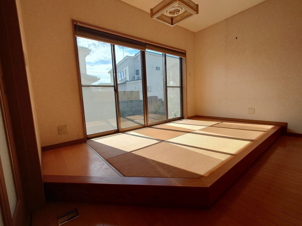 伊勢崎市東本町戸建