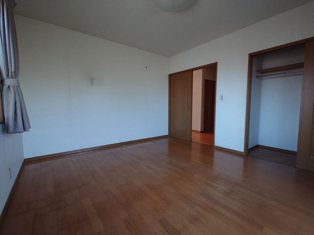 伊勢崎市東本町戸建