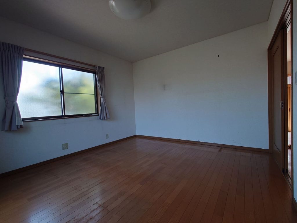 伊勢崎市東本町戸建