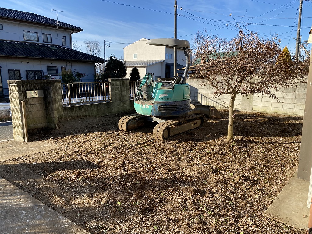 伊勢崎市粕川町外構（施工中）