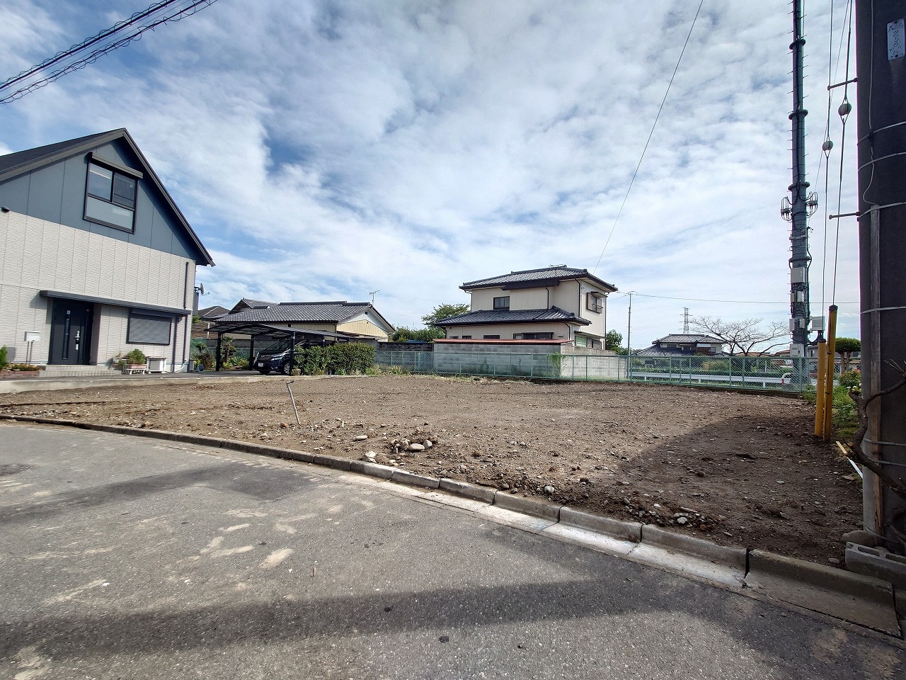 伊勢崎市新栄町土地
